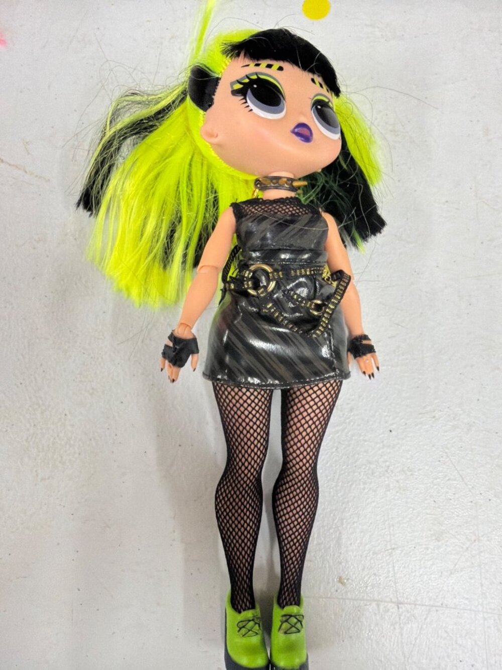 LOL Surprise Dolls Neon-Themed With Accessories - Set Of 2 - Picture 3 of 11
